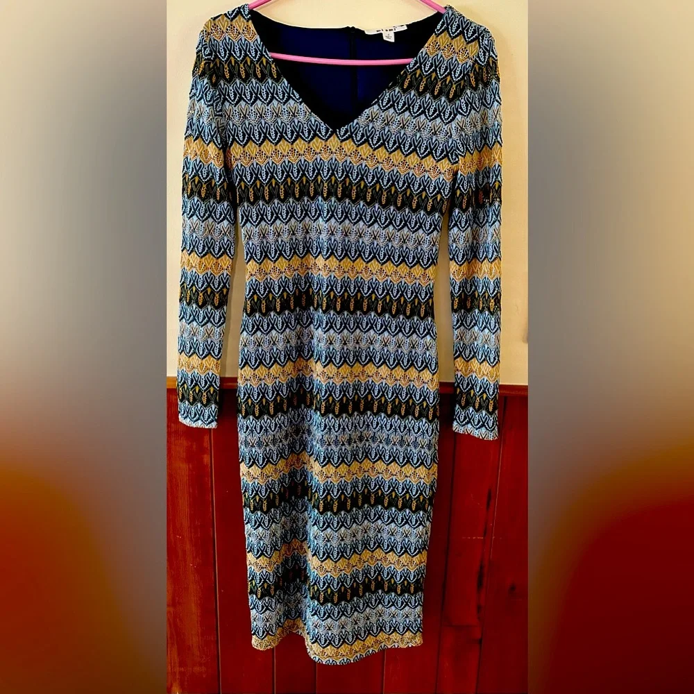 MIAMI size SMALL midi earth tone midi dress.  V-neck, long sleeves.